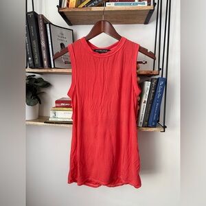 Chic Red Sleeveless Tank Top